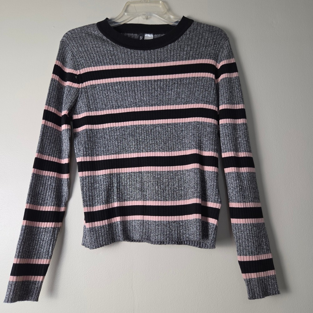H&M Divided Women L Gray Black Pink Striped Ribbed Knit Long Sleeve Sweater